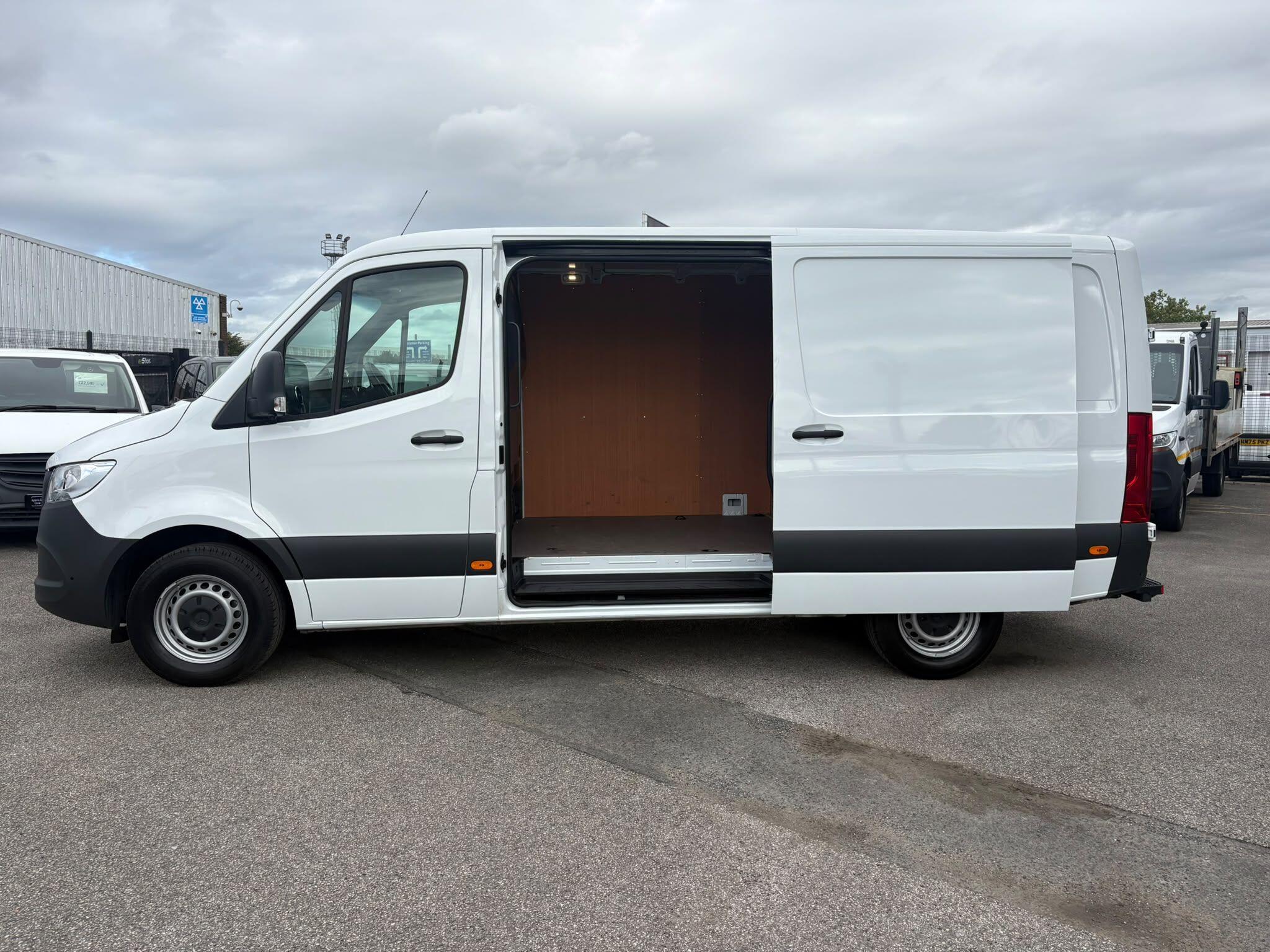 Mercedes-Benz Sprinter